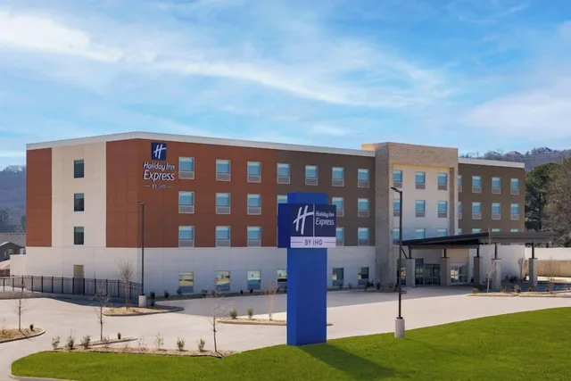Holiday Inn Express & Suites Huntsville Northeast by IHG، هنتسفيل 46/50