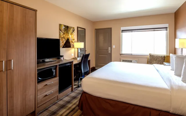 غرفة ديلوكس ركنية بسرير كينج، Boulder University Inn 2/5