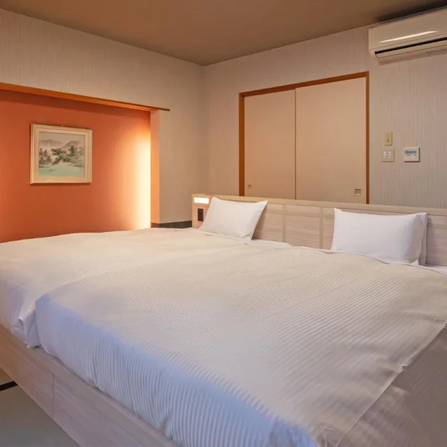 غرفة يابانية، Quintessa Hotel Fukuoka Watanabedori Comic&Books 4/7