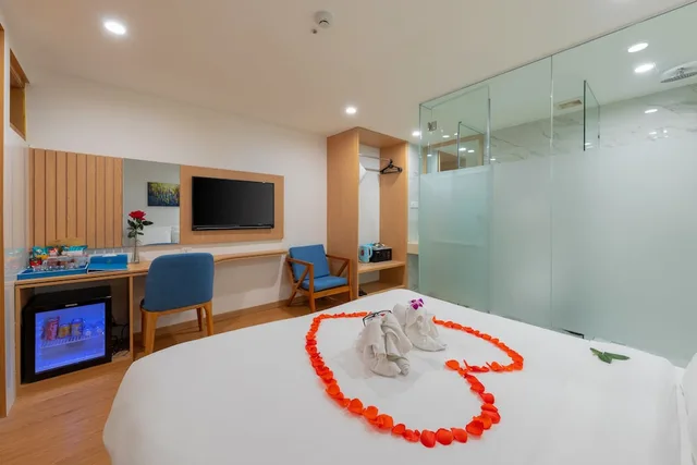 غرفة سوبيريور بسرير كوين، Kova Diamond Hotel Da Nang 4/6
