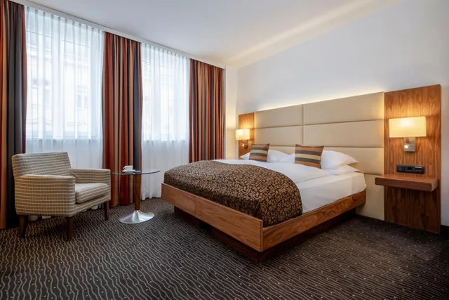 غرفة بسرير كوين، Imlauer Wien 1/6