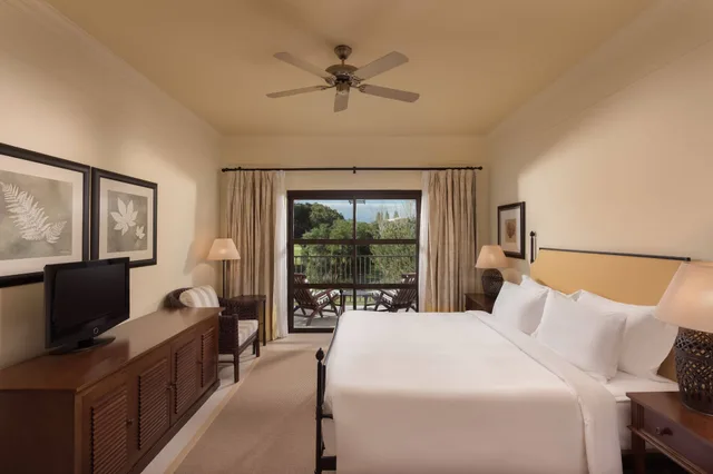 غرفة بسريرين مزدوجين بغرفتي نوم، PINE CLIFFS RESIDENCE, A LUXURY COLLECTION RESORT 1/8