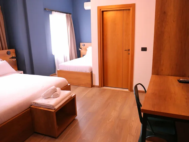 غرفة ثلاثية بسرير كوين وسرير فردي، Hotel Oda 9/10