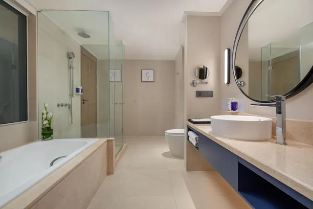 جناح بسرير كينج بغرفتي نوم، voco Guangzhou Shifu, an IHG Hotel 4/5