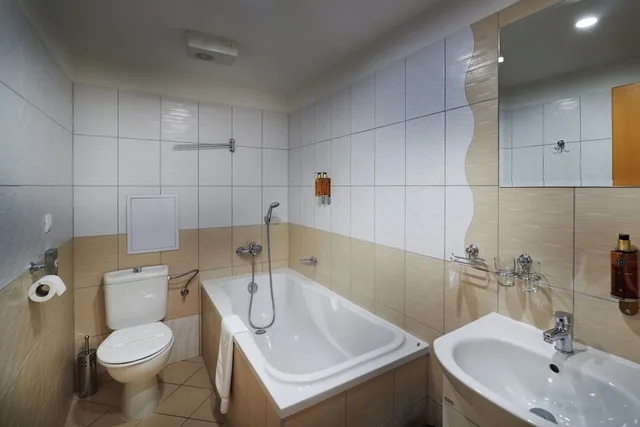 غرفة بسرير كوين بغرفة نوم واحدة، Urpin City Residence 8/9