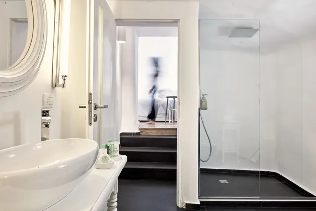 Honeymoon, Suite, House, Jetted Tub، Katikies Santorini - The Leading Hotels of the World 2/2
