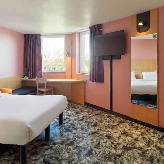 غرفة رباعية، B&B HOTEL Orly Rungis Aeroport 3 etoiles 4/6