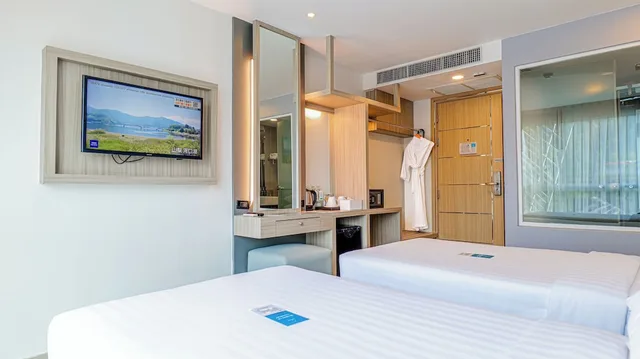 غرفة قياسية بسريرين منفصلين، Clarian Hotel Beach Patong 6/10