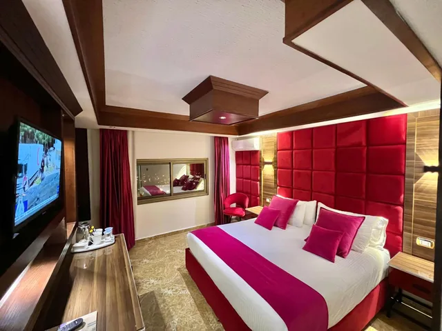 family suite, Petra Sella Hotel 5/10