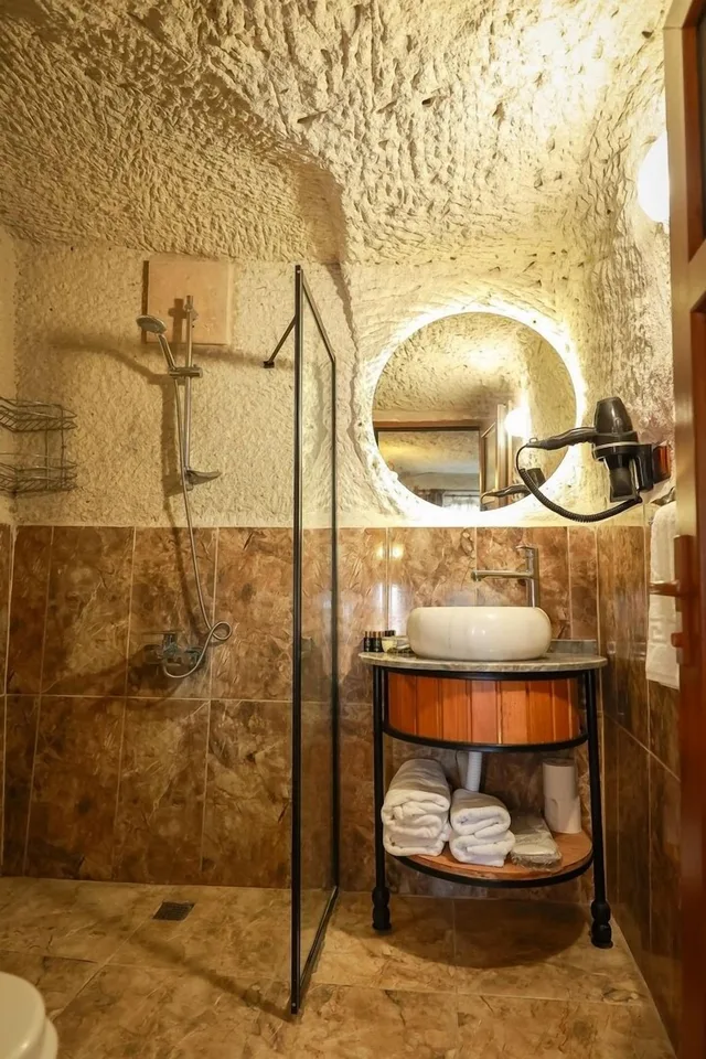 غرفة جونيور بسرير كينج، Mia Cappadocia Cave Hotel 4/4