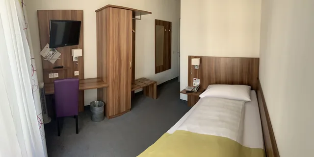 غرفة مفردة صغيرة، Hotel Restaurant Resslirytti 9/13