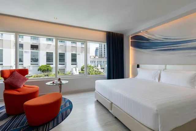 جناح ديلوكس بسرير كينج بإطلالة على المدينة، Centara Watergate Pavilion Hotel Bangkok 1/7