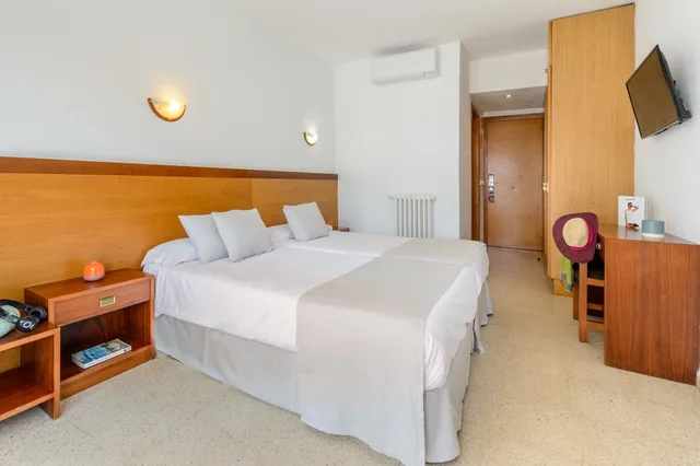 Twin Room 2 ad، Hotel Vibra Palma Cactus 3/8