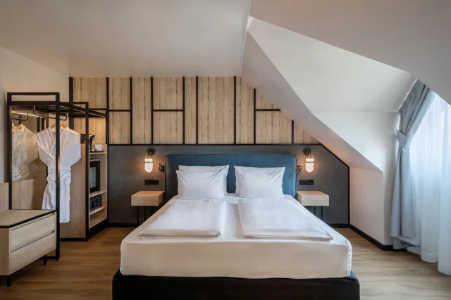 غرفة بريميوم بسرير كينج، Hotel Munchen City Center Affiliated by Melia 5/10