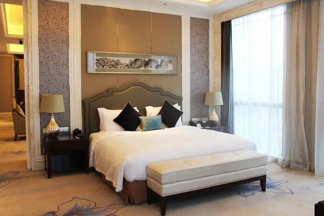 جناح ديلوكس بسرير كينج، Doubletree By Hilton Chongqing Wanzhou 1/3