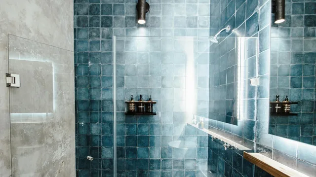 جناح عائلي، Hotel Sin Nombre 10/10
