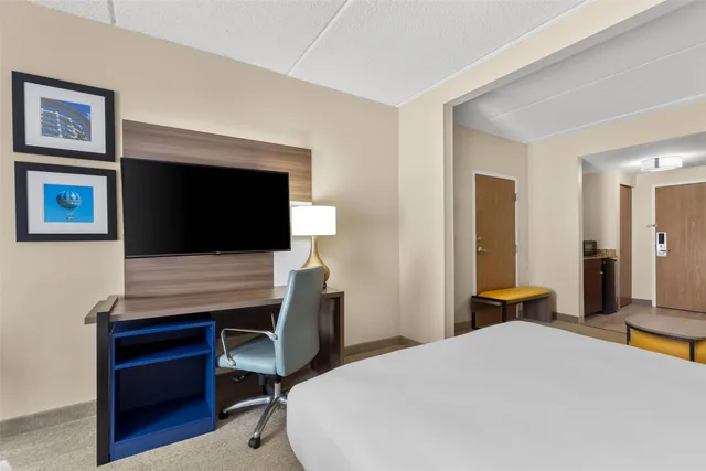 جناح بسريرين كوين، Comfort Suites Near Universal Orlando Resort 2/5