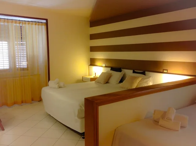 غرفة ثلاثية بثلاثة أسرّة، Hotel Posta 2/4