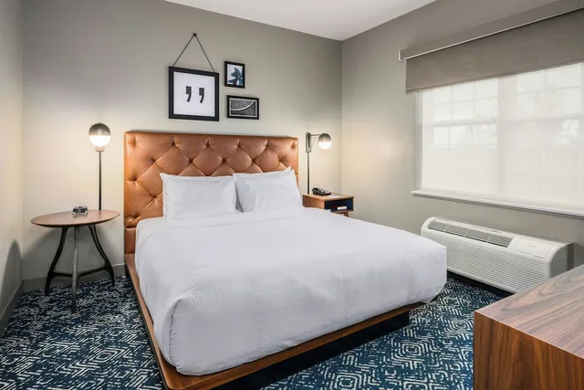 جناح بسريرين كوين بغرفة نوم واحدة مع أريكة لذوي الإعاقة، Country Inn & Suites By Radisson Manchester Airport Nh 1/6