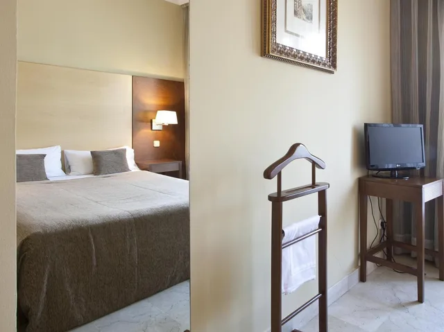 جناح ثلاثي، Suites Barrio de Salamanca 1/2