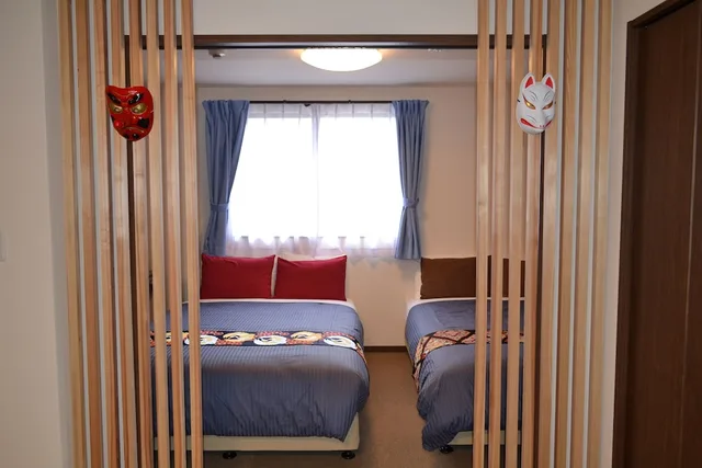 غرفة سوبيريور عائلية بفراش فوتون وسريرين مزدوجين، Ben's Guesthouse Kyoto 1/2