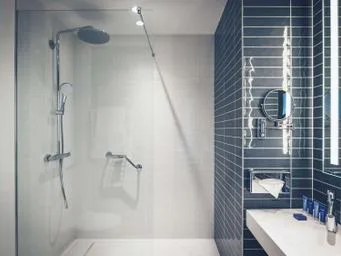 غرفة سوبيريور ركنية بسرير كوين بإطلالة على البحر، Sainte-Barbe Hotel & Spa Le Conquet - MGallery Collection 1/1