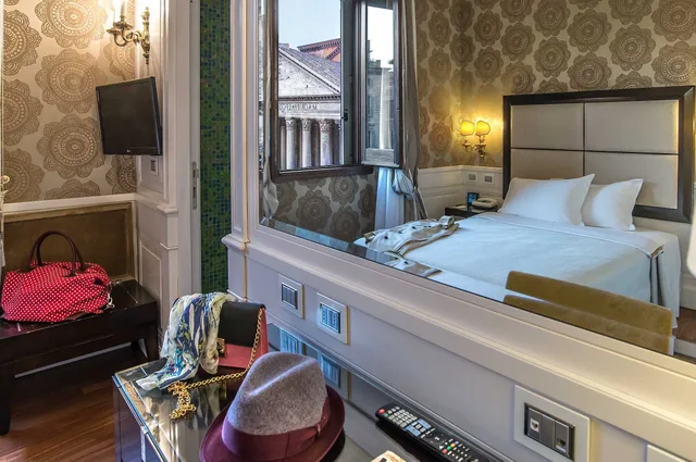 غرفة سوبيريور مفردة، Albergo Del Senato 1/5