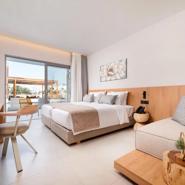 Double Room Premium Swim Up Laguna، Paralos Kyma Dunes - Adults Only 3/6