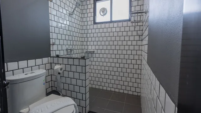 غرفة بريميير فاخرة بسرير مزدوج، B2 Surat Thani Premier Hotel 4/4