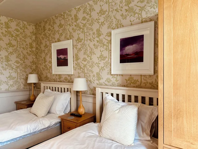 Standard, Twin Beds, Bathtub, The Old Orleton Inn 2/8