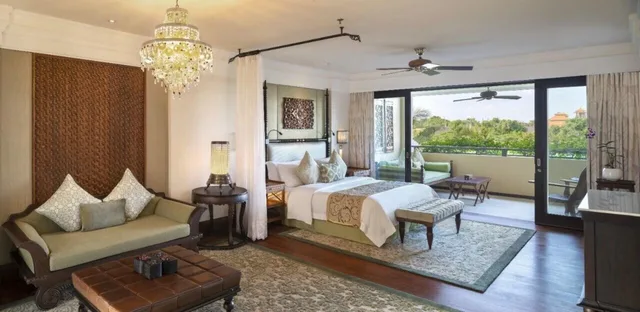 جناح بسرير كينج بإطلالة على الحديقة بغرفة نوم واحدة، The St Regis Bali Resort 1/2