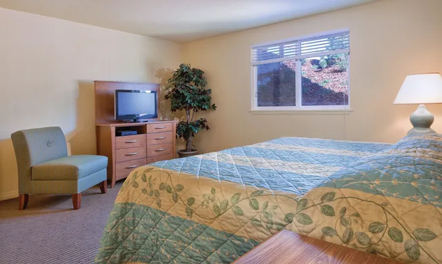 شقة سكنية قياسية بسرير كينج وسريرين مزدوجين بغرفتي نوم مع أريكة بمطبخ، Worldmark Surfside Inn 2/2