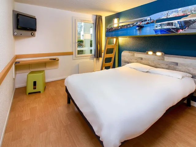 غرفة ثلاثية بسرير مزدوج وسرير بطابقين، Ibis Budget Boulogne Sur Mer Centre Les Ports 2/10