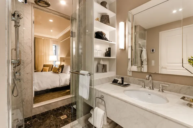 غرفة كلاسيكية بسرير كينج، Hotel Birks Montreal 4/4