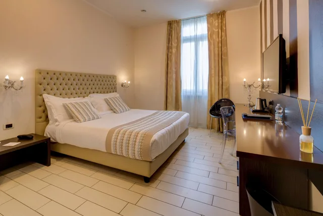 غرفة بسرير كوين، Best Western Plus Hotel Royal Superga 2/9