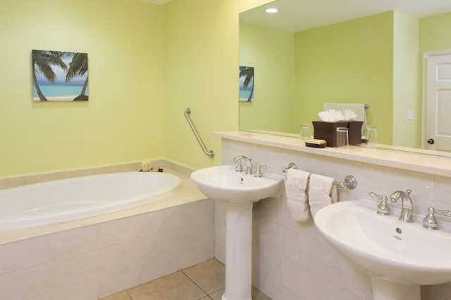 جناح ملكي بسرير كينج، St. James’s Club Resort & Villas 8/10