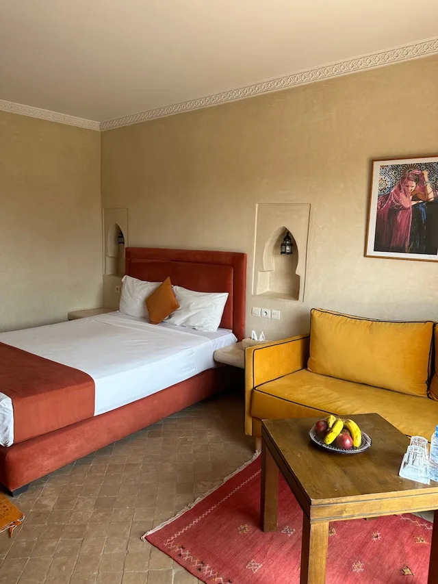 غرفة بسرير كوين مع أريكة، Palais Riad Berbere 2/10