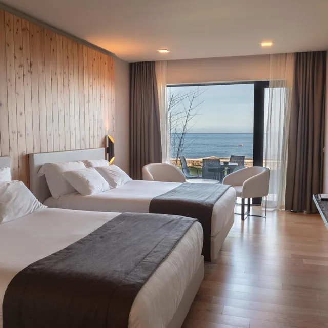 غرفة سوبيريور بسرير كينج، Pedras Do Mar Resort & Spa 1/6