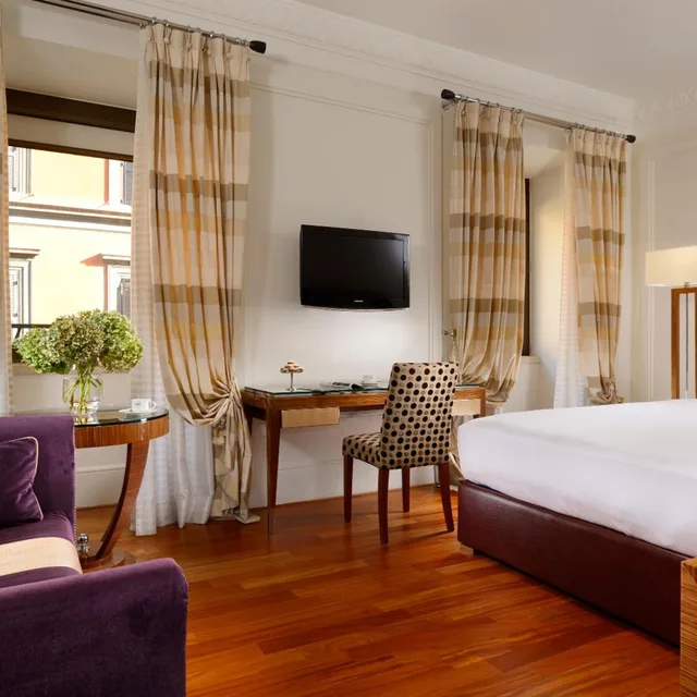 غرفة تنفيذية بسرير كينج، UNAHOTELS Deco Roma 5/7