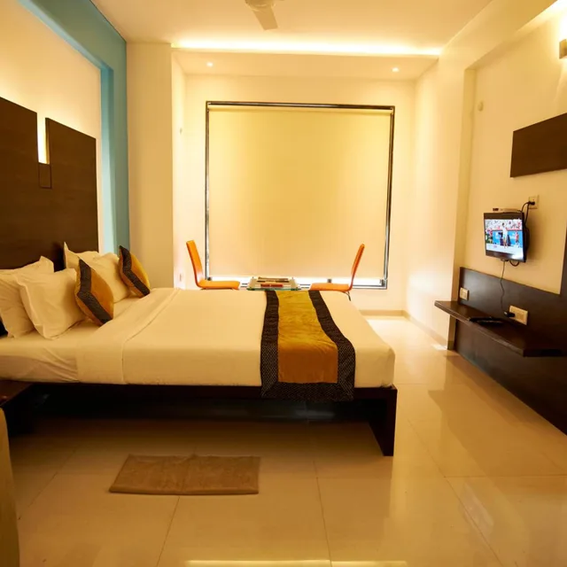 غرفة ديلوكس بسرير كينج، Hotel Golden View 5/10