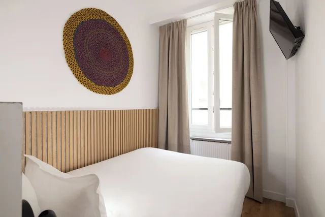 Room, Single, KORNER OPERA(FORMERLY CYRNOS) 4/9