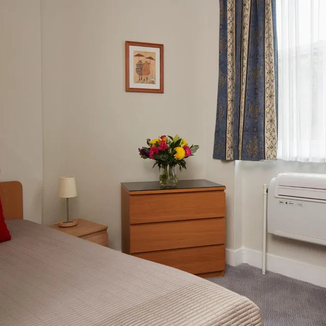 غرفة مفردة، Euro Hotel 4/9