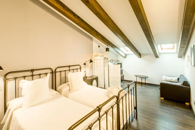 استوديو كومفورت بسريرين منفصلين مع أريكة، Hotel Teatrisso 1/2