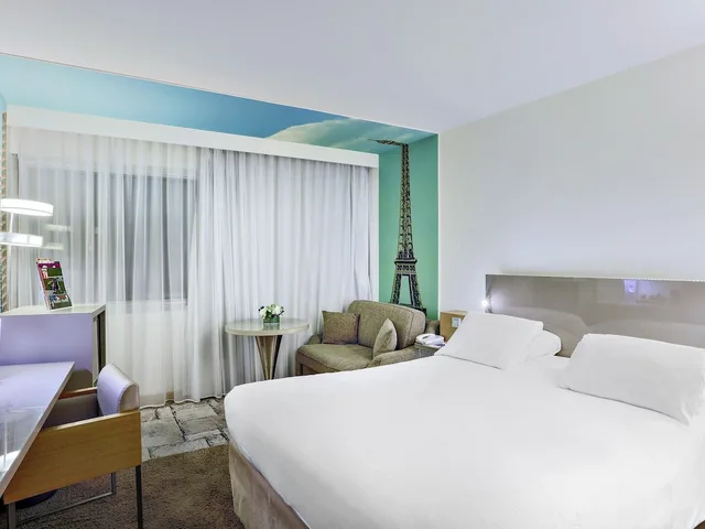 غرفة كلاسيكية بسرير مزدوج مع أريكة، Mercure Paris Vaugirard Porte de Versailles 2/4