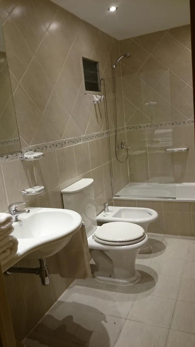 غرفة قياسية ثلاثية، Hotel De Los Andes 2/2