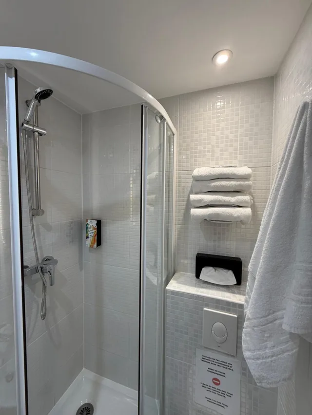 غرفة بسرير مزدوج، Sure Hotel by Best Western Valence Nord 6/6