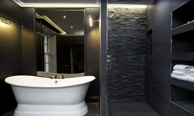 1 Bedroom, Estate, Luxury, Suite, King Bed، The Old Manse of Blair 1/2
