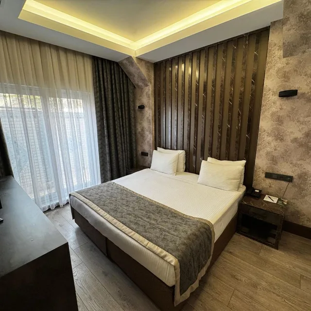 جناح جونيور بإطلالة على الحديقة، Ankara Royal Hotel 4/10