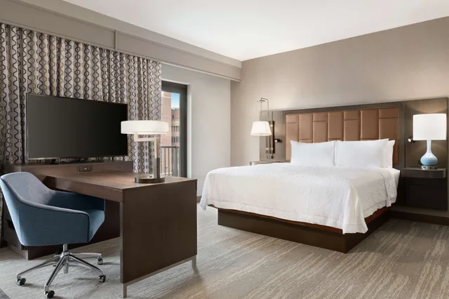 جناح بسرير كينج لذوي الإعاقة، Hampton Inn and Suites Kansas City Downtown Crossroads 1/8