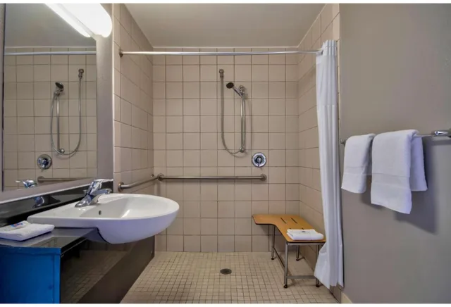 غرفة بسريرين مزدوجين، Motel6 Santa Fe, NM 5/5